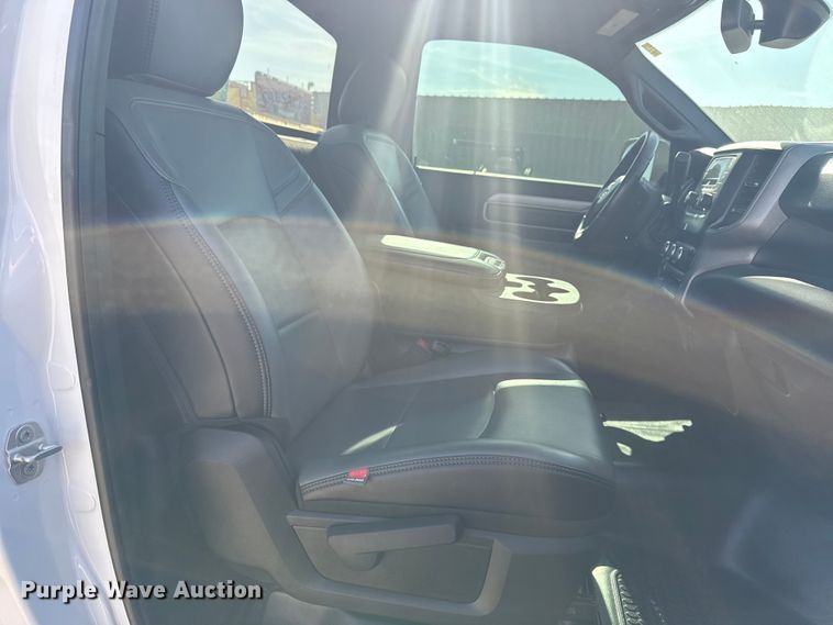 image for item EG1740 2021 RAM 5500 truck cab and chassis