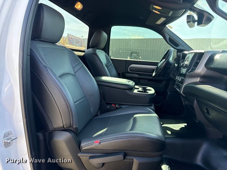 image for item EG1740 2021 RAM 5500 truck cab and chassis