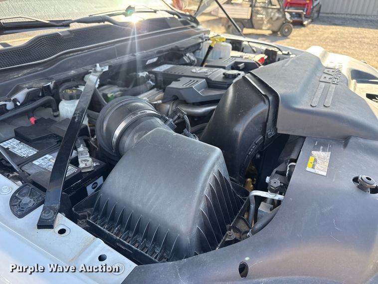 image for item EG1740 2021 RAM 5500 truck cab and chassis