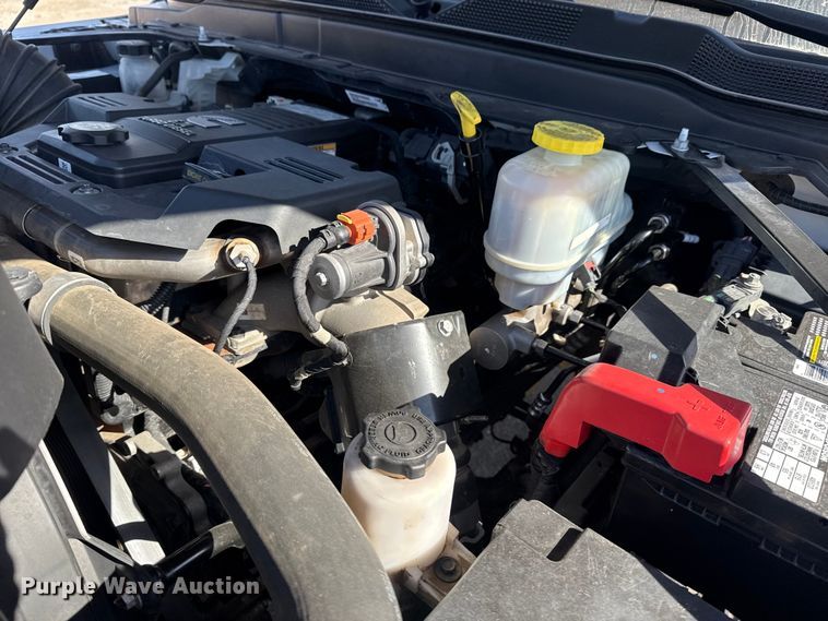 image for item EG1740 2021 RAM 5500 truck cab and chassis