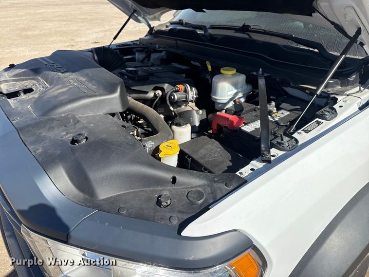 image for item EG1740 2021 RAM 5500 truck cab and chassis