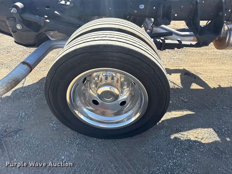 image for item EG1740 2021 RAM 5500 truck cab and chassis