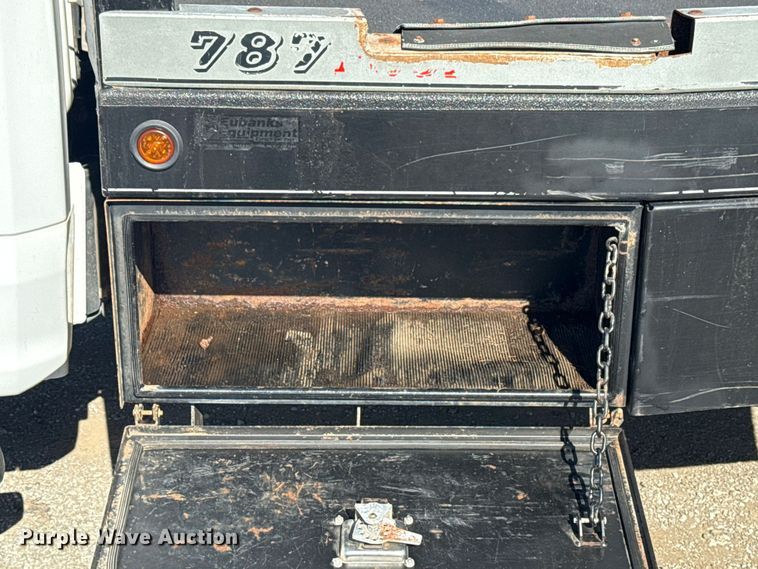 image for item EG1741 2017 Ford F450 Super Duty XL bale bed pickup truck