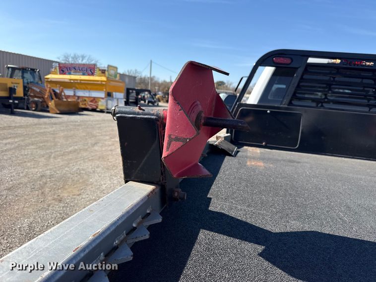 image for item EG1741 2017 Ford F450 Super Duty XL bale bed pickup truck