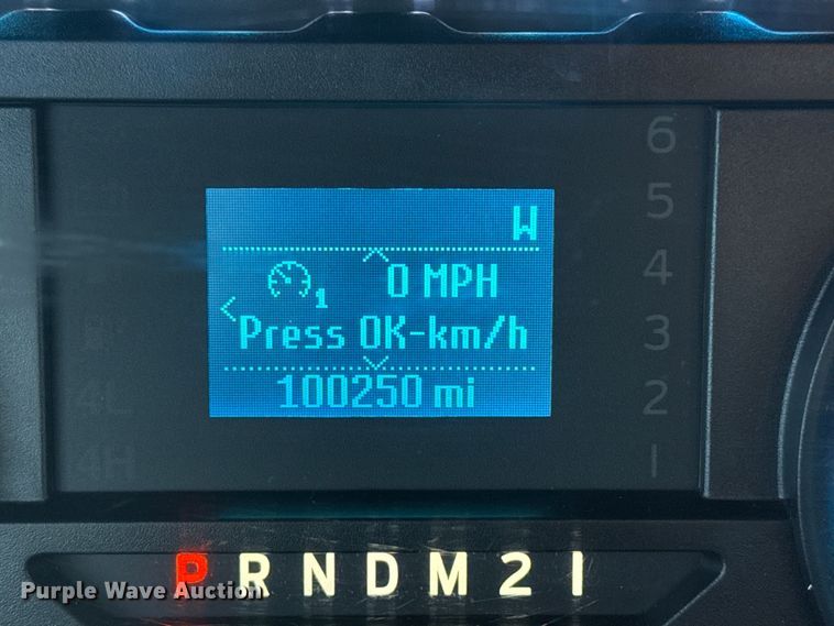 image for item EG1741 2017 Ford F450 Super Duty XL bale bed pickup truck