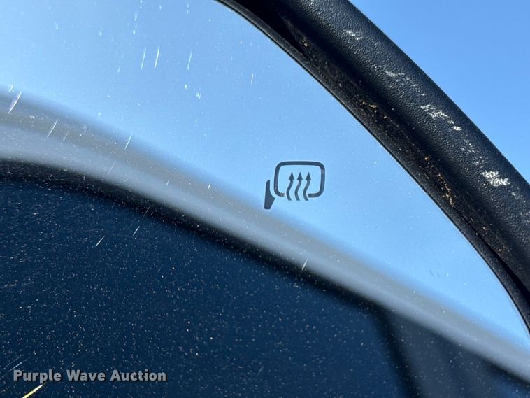 image for item EG1741 2017 Ford F450 Super Duty XL bale bed pickup truck