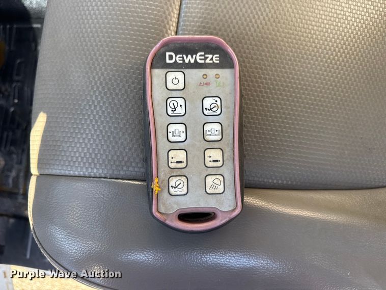 image for item EG1741 2017 Ford F450 Super Duty XL bale bed pickup truck