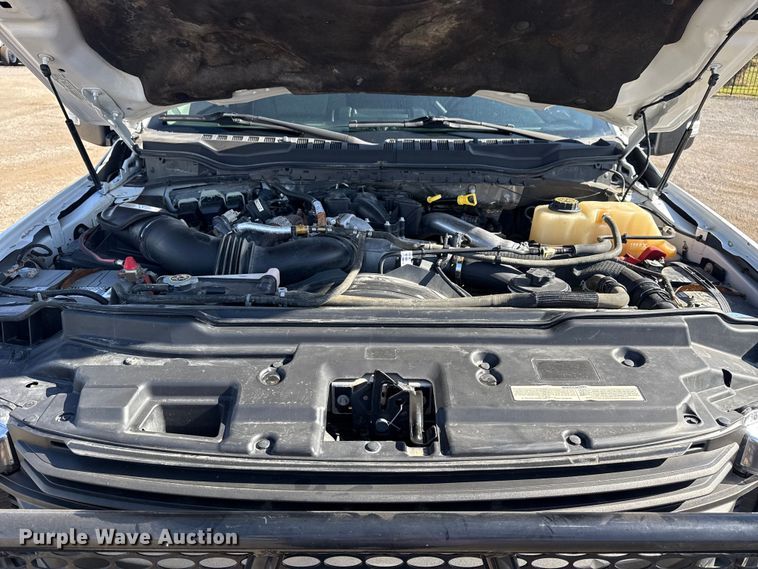 image for item EG1741 2017 Ford F450 Super Duty XL bale bed pickup truck