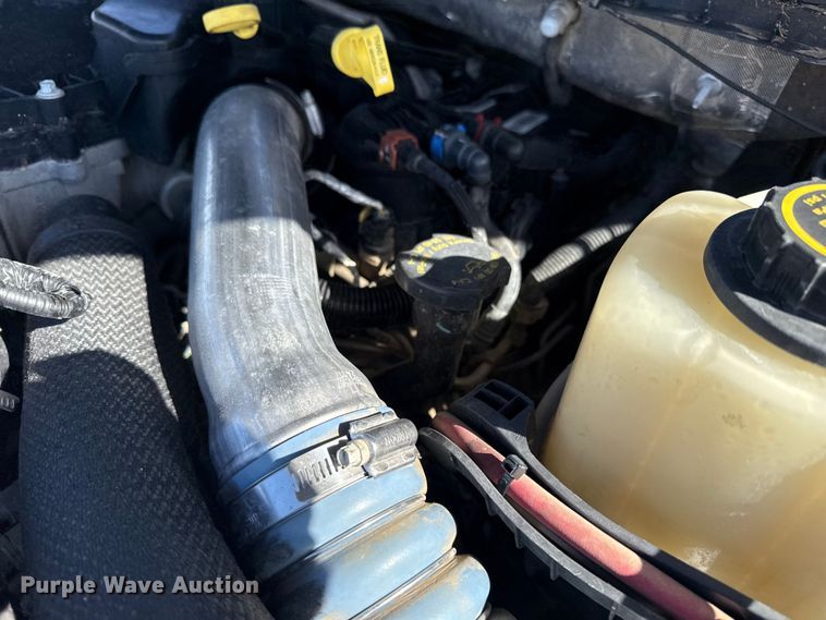 image for item EG1741 2017 Ford F450 Super Duty XL bale bed pickup truck