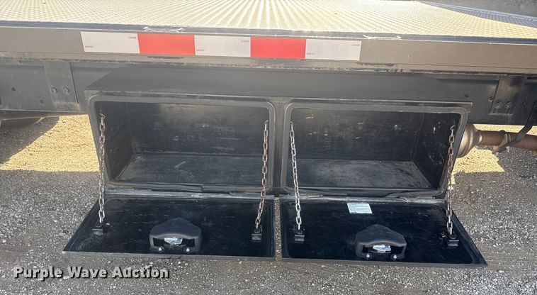 image for item EG1743 2019 International CV515 flatbed truck