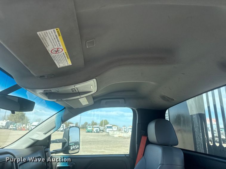 image for item EG1743 2019 International CV515 flatbed truck