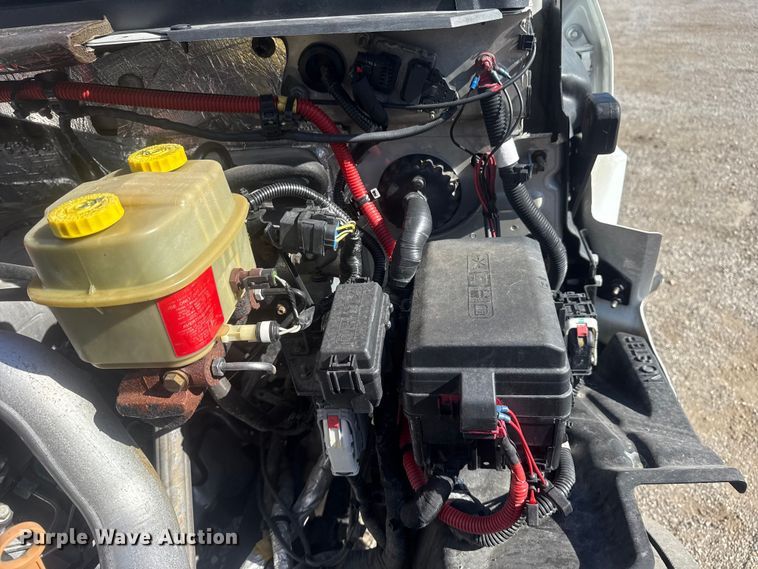 image for item EG1743 2019 International CV515 flatbed truck