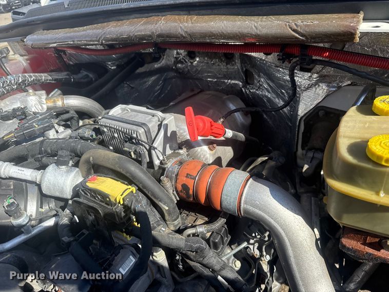 image for item EG1743 2019 International CV515 flatbed truck