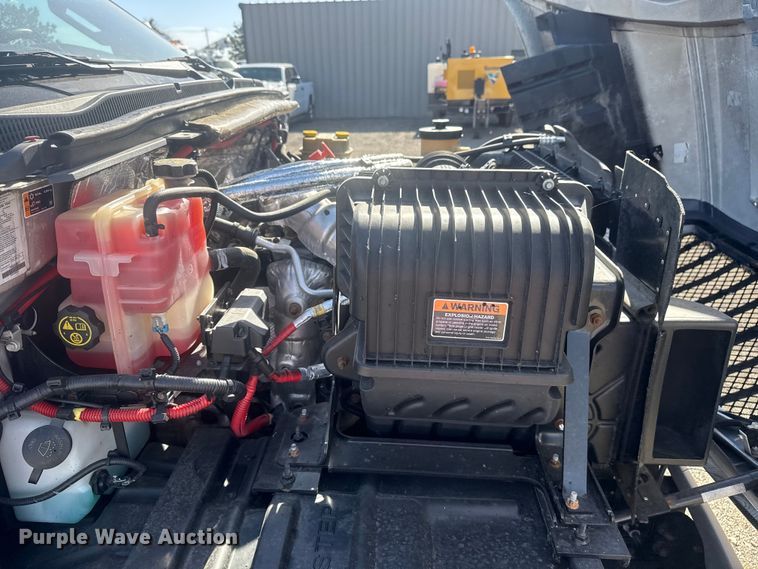 image for item EG1743 2019 International CV515 flatbed truck