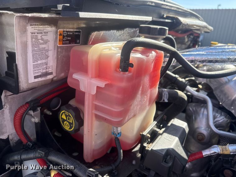 image for item EG1743 2019 International CV515 flatbed truck