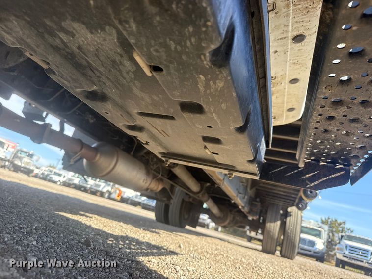 image for item EG1743 2019 International CV515 flatbed truck