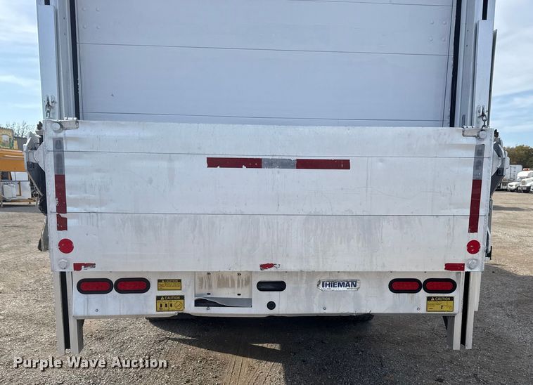 image for item EG1746 2014 Freightliner Business Class M2 box truck