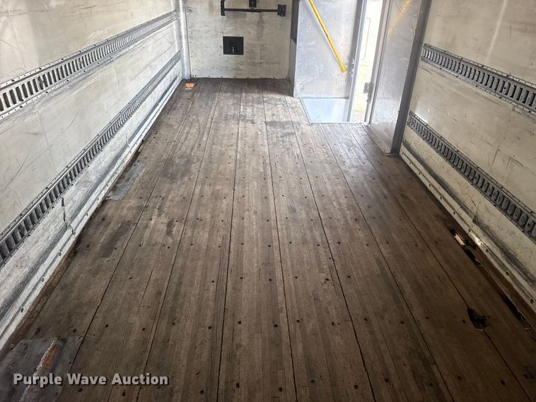 image for item EG1746 2014 Freightliner Business Class M2 box truck