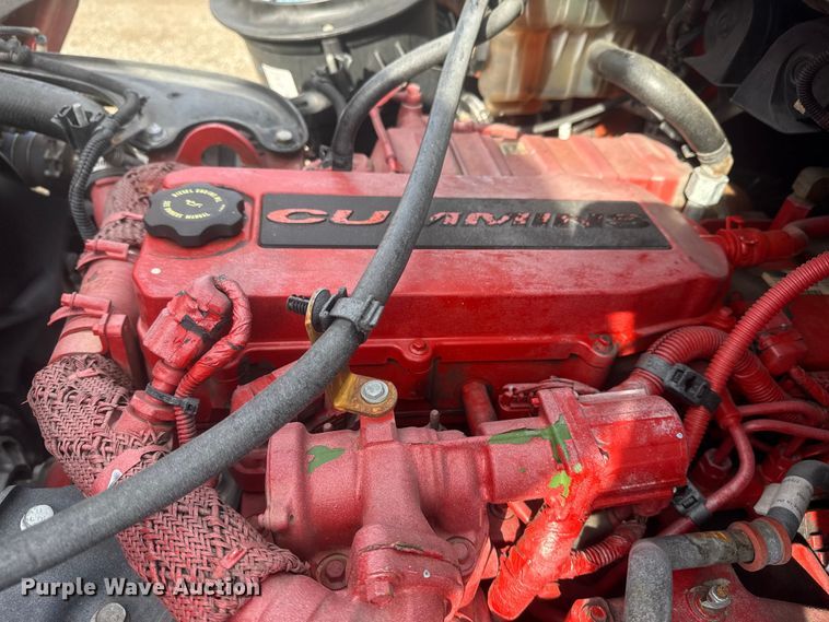 image for item EG1746 2014 Freightliner Business Class M2 box truck