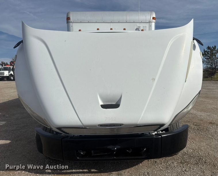 image for item EG1746 2014 Freightliner Business Class M2 box truck