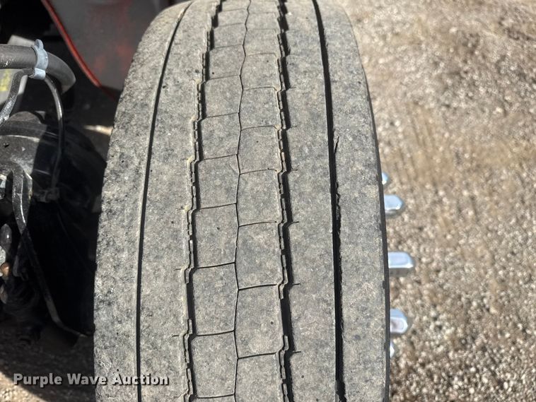 image for item EG1746 2014 Freightliner Business Class M2 box truck