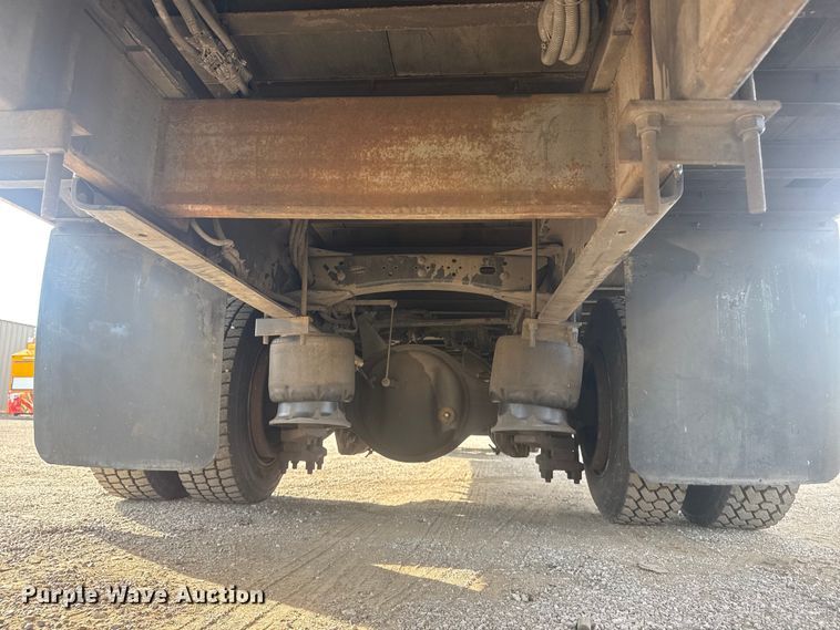 image for item EG1746 2014 Freightliner Business Class M2 box truck