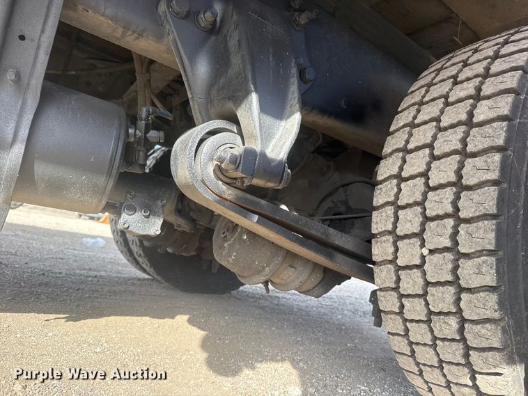 image for item EG1746 2014 Freightliner Business Class M2 box truck