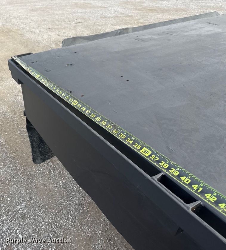 image for item EG1750 1994 Ford F350 XL flatbed pickup truck