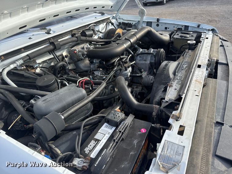 image for item EG1750 1994 Ford F350 XL flatbed pickup truck