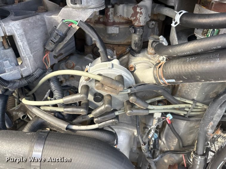 image for item EG1750 1994 Ford F350 XL flatbed pickup truck