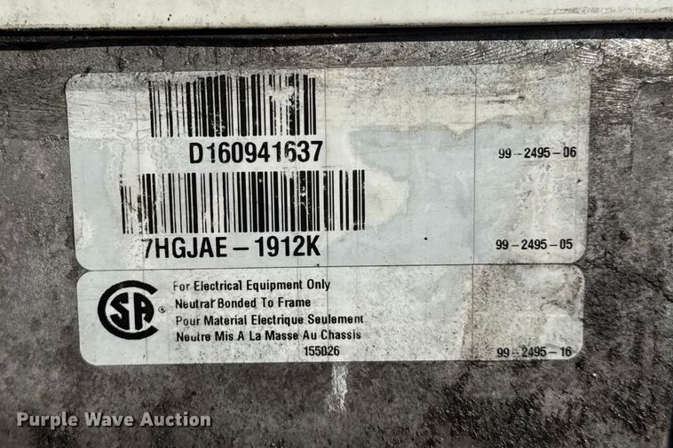 image for item EG1755 2011 Ford E450 medical exam van