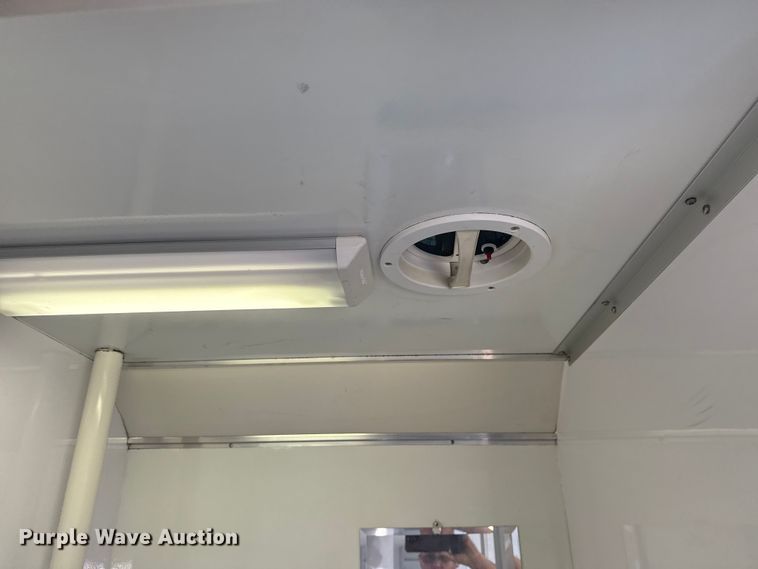 image for item EG1755 2011 Ford E450 medical exam van