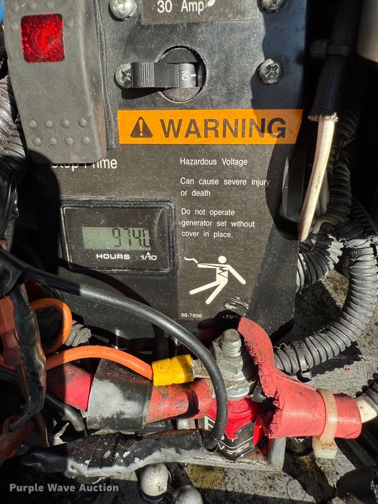 image for item EG1755 2011 Ford E450 medical exam van