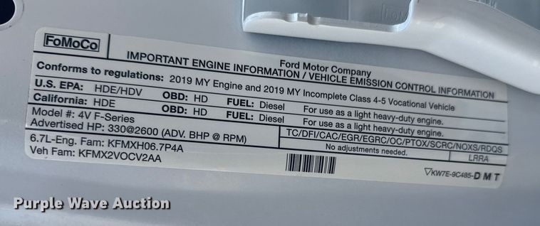 image for item EG1758 2019 Ford F550 Super Duty XL pickup truck cab and chassis