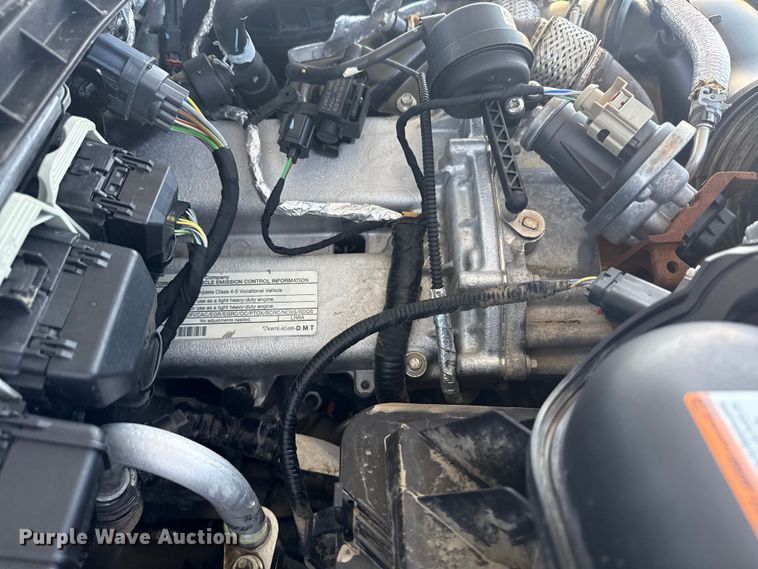 image for item EG1758 2019 Ford F550 Super Duty XL pickup truck cab and chassis