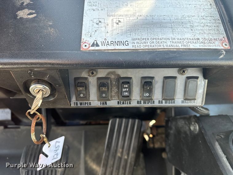 image for item EG1759 2002 Toyota 7FDAU50 forklift