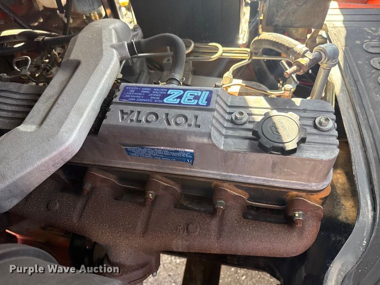 image for item EG1759 2002 Toyota 7FDAU50 forklift