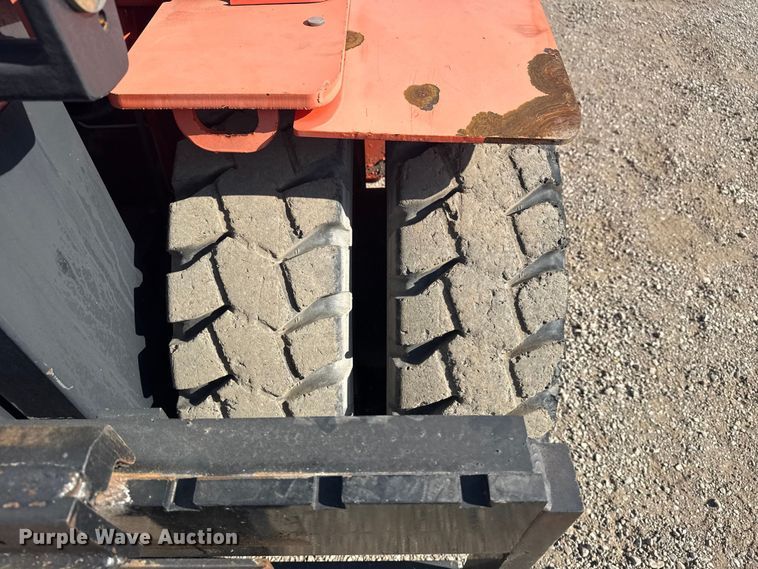 image for item EG1759 2002 Toyota 7FDAU50 forklift