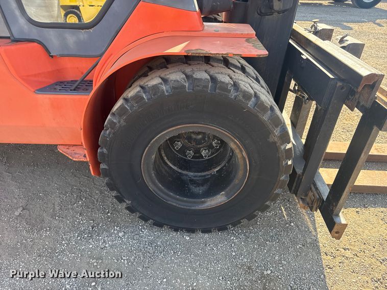 image for item EG1759 2002 Toyota 7FDAU50 forklift