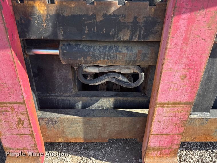 image for item EG1760 1999 Hyster H80XL forklift