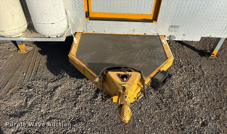 image for item EG1766 2006 Show Me Fabrication Inc. concession trailer