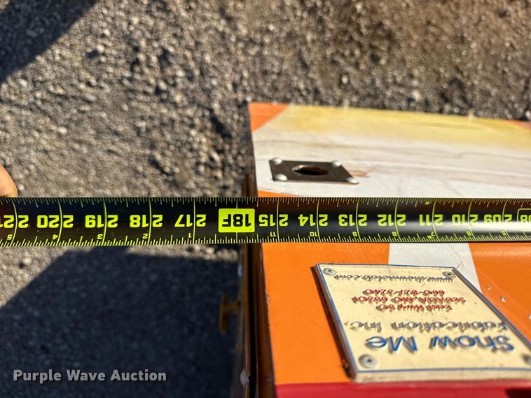 image for item EG1766 2006 Show Me Fabrication Inc. concession trailer