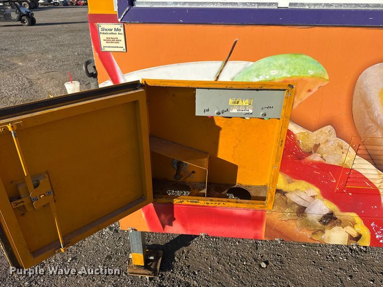 image for item EG1766 2006 Show Me Fabrication Inc. concession trailer