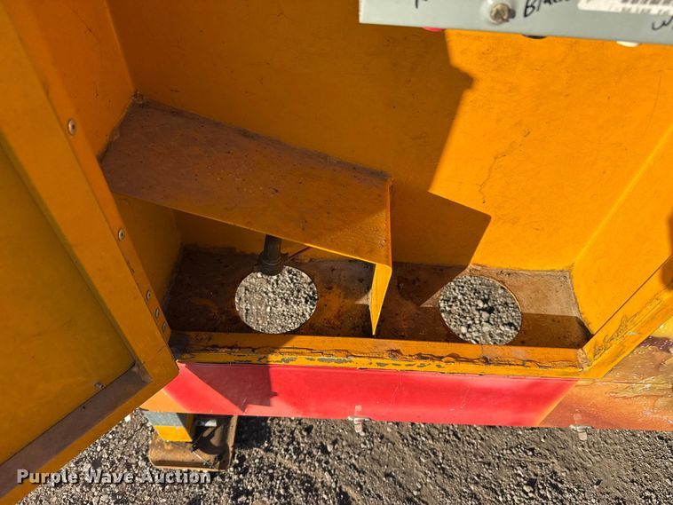 image for item EG1766 2006 Show Me Fabrication Inc. concession trailer