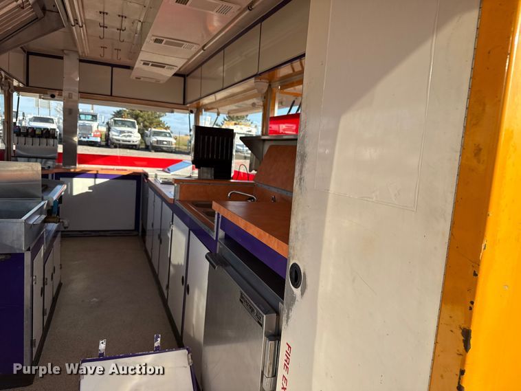 image for item EG1766 2006 Show Me Fabrication Inc. concession trailer