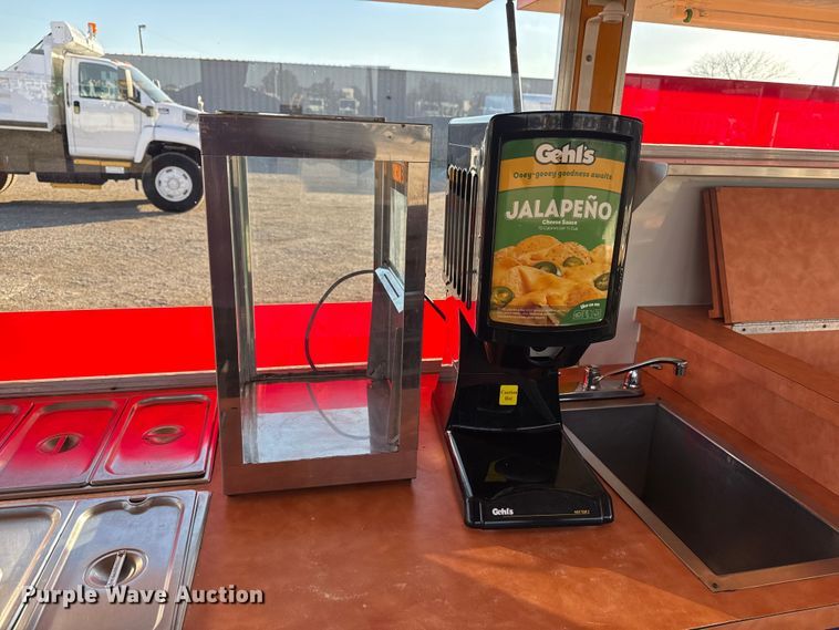 image for item EG1766 2006 Show Me Fabrication Inc. concession trailer