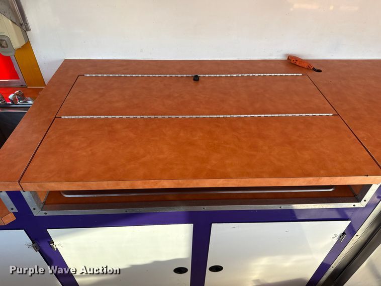 image for item EG1766 2006 Show Me Fabrication Inc. concession trailer