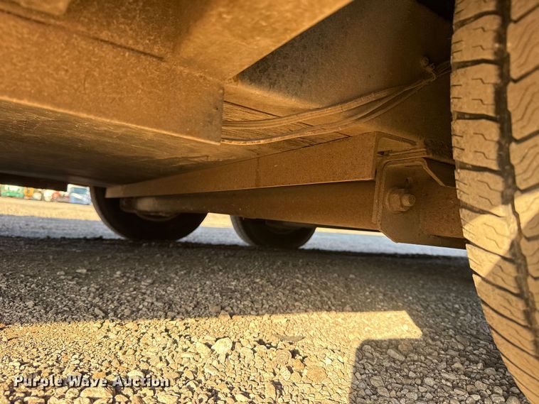 image for item EG1766 2006 Show Me Fabrication Inc. concession trailer