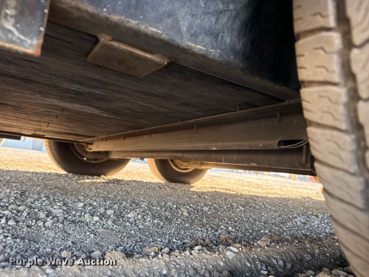 image for item EG1766 2006 Show Me Fabrication Inc. concession trailer