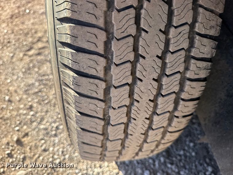 image for item EG1766 2006 Show Me Fabrication Inc. concession trailer